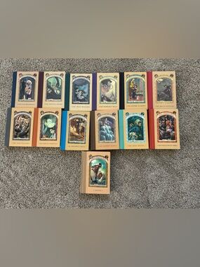 A Series of Unfortunate Events complete series. Hardcover.